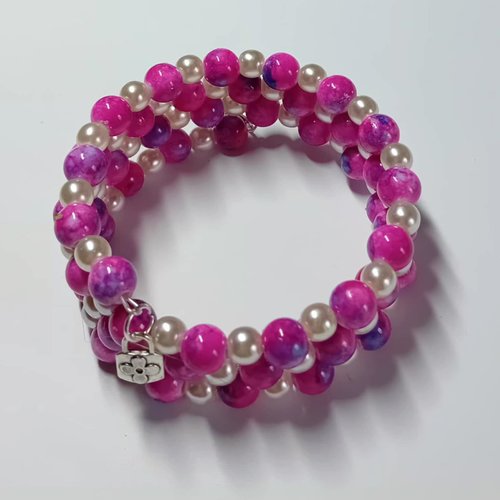 Bracelet perles rose & ivoire – charm « love »
