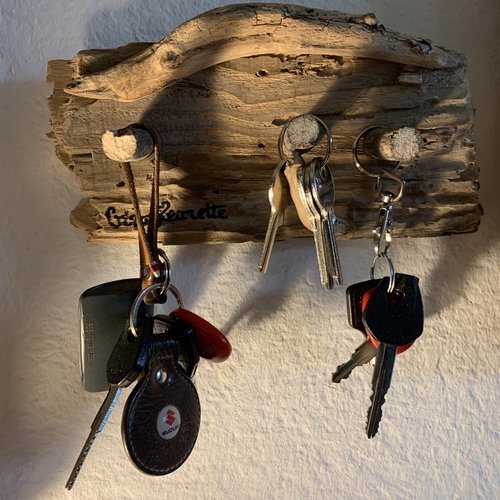 Porte clés zéro déchet en bois flotté pour 3 trousseaux