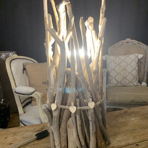 Lampe en bois flotté pour intérieur écolo