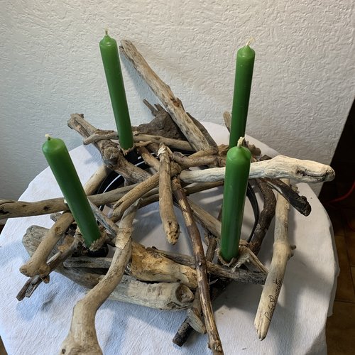 Bougeoir en bois flotté et 4 bougies vertes
