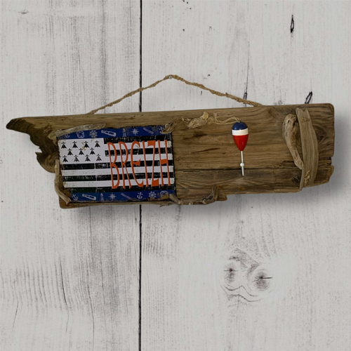 Patère en bois flotté et plaque émaillée "breizh"