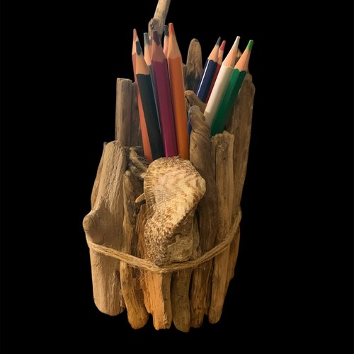 Pot en bois flotté et 10 crayons de couleurs pour noël