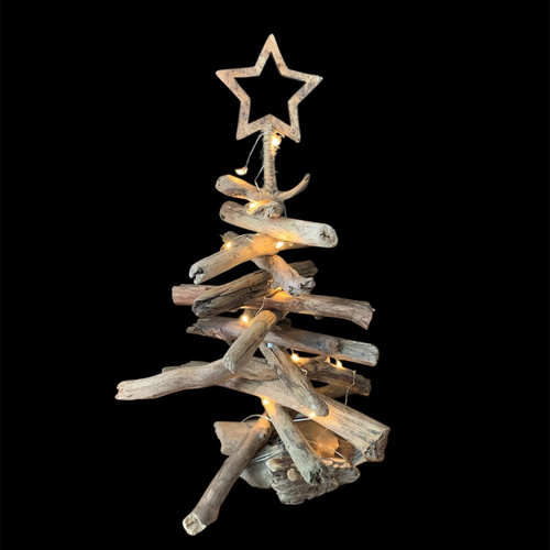 Sapin de noël en bois flotté, décoré d'une guirlande lumineuse et d'une étoile. h 45 cm