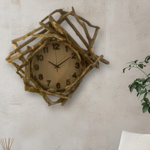 Horloge murale en bois flotté