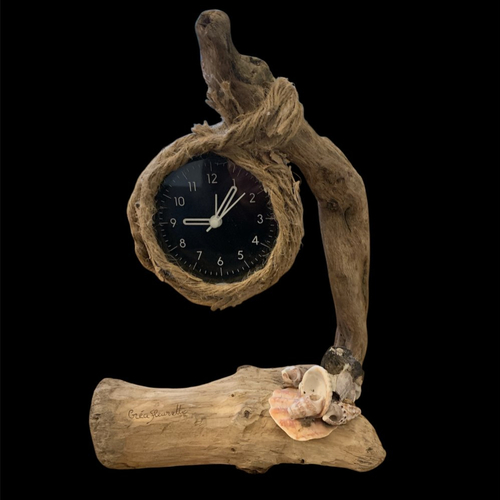 Horloge en bois flotté
