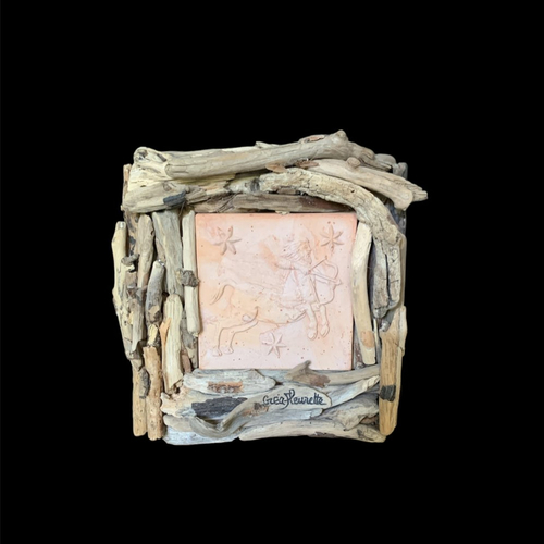 Cadre en bois flotté et terre cuite pour signe zodiacal du sagittaire