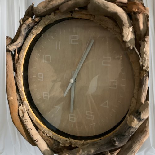 Horloge en bois de manguier finition blanche Maisons du Monde - Mr