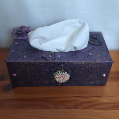 Boîte à mouchoirs "papillons"