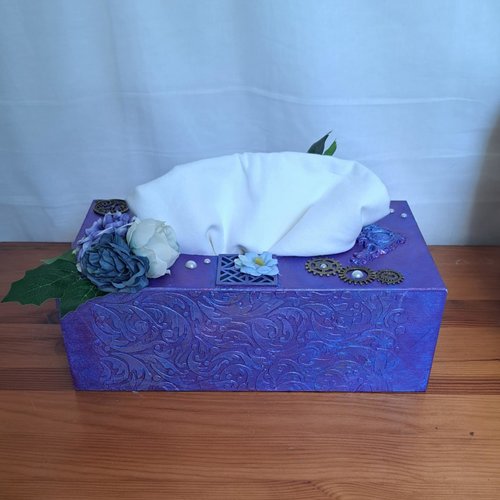Boîte à mouchoirs "décors romantique"- pièce unique en mix média