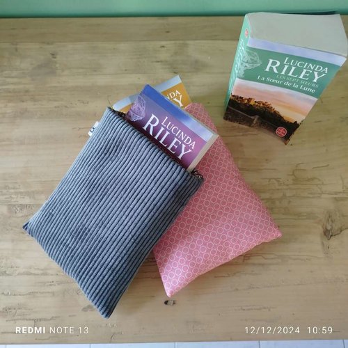 Pochette à livre