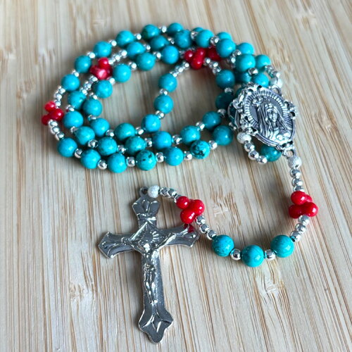 Chapelet chrétien, rosaire chrétien, chapelet turquoise naturelle, chapelet turquoise africaine, chapelet turquoise corail, cadeau religieux