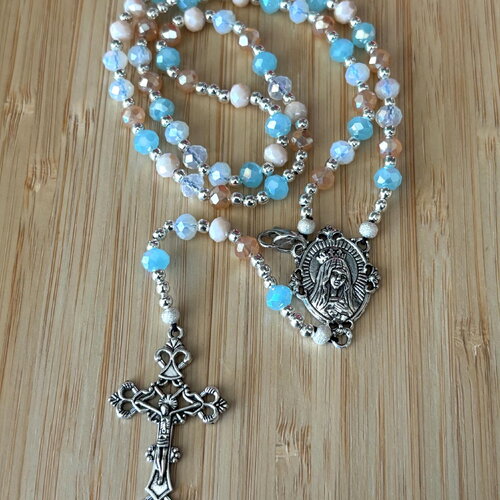 Chapelet chrétien, rosaire chrétien, chapelet perles cristal, chapelet bleu beige, rosaire protection, chapelets porte bonheur, cadeau