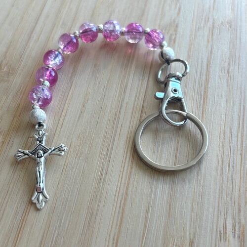 Porte clés chapelet, chapelet chrétien, rosaire chrétien, chapelet perles rose, chapelet rose argent,chapelet croix argent, cadeau religieux