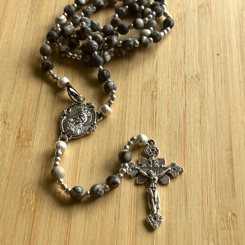 Chapelet chrétien, rosaire chrétien, chapelet pierre naturelle, chapelet pierre de soie, chapelet croix argent, rosaire protection, cadeau
