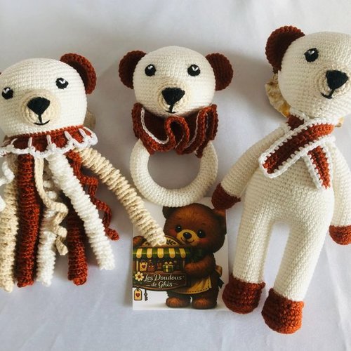 Coffret de naissance nuit étoilée trio oursons d'éveil doudou, hochet, pieuvre les doudous de ghis