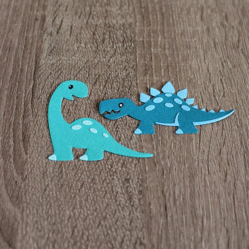 2 découpes scrapbooking " dinosaures   "
