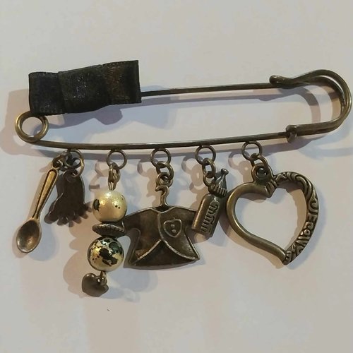 Broche épingle bronze "thème enfant"