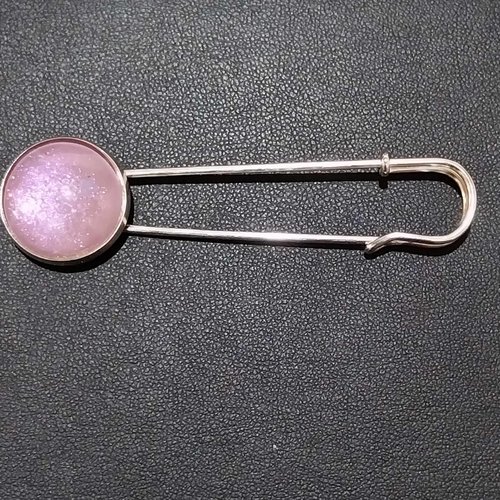 Broche épingle cabochon peint a la main