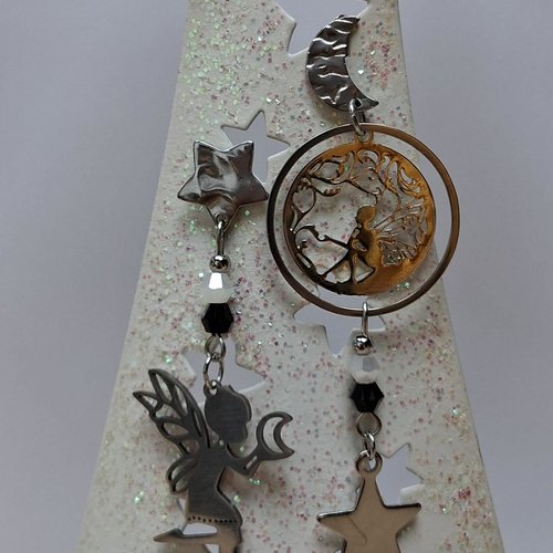 Boucles acier inoxydable dépareillées  "fée"