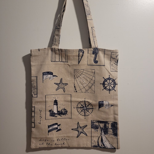 Tote bag