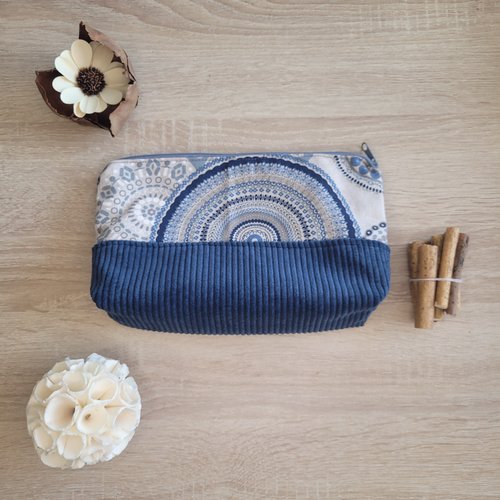 Trousse bi-matière