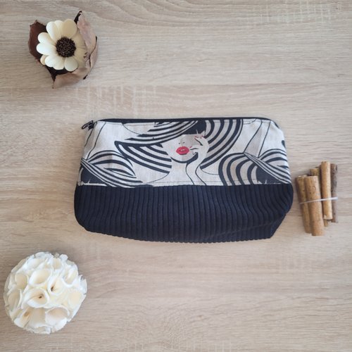 Trousse bi-matière