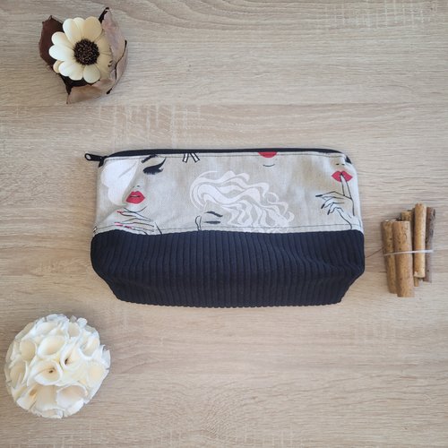 Trousse bi-matière