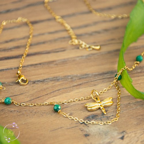 Collier libellule acier 316l et pierre naturelle malachite 45 cm bijoux femme assembler mains "songe d'alya"