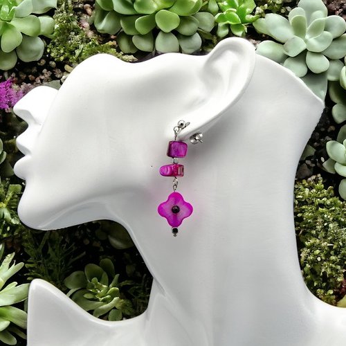 Boucles d'oreilles nacre fuchsia coquillage et hematite 55 mm bijoux femme assembler mains déstockage "corala"