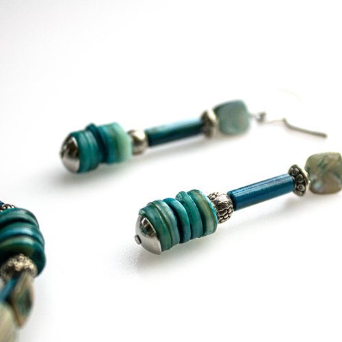 Parure "lagonya" [déstockage -60%] acier inox et coquillage bleu 57 mm bijoux femme assembler mains (563)