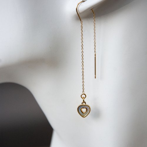 Boucles d'oreilles "céleste" acier 316l et nacre 55 mm bijoux femme assembler mains (a871)