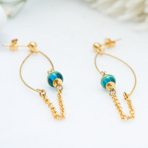 Boucles d’oreilles "aquamarina" acier doré et verre de murano 65 mm bijoux femme assembler mains (a860)