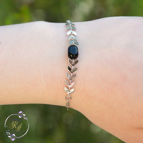 Bracelet "aytana" acier et obsidienne 17 cm bijoux femme assembler mains (a809)