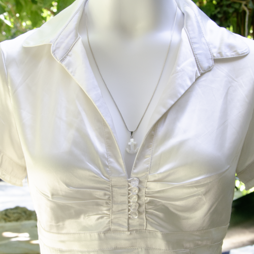 Collier "catallena" code : destock50 plaqué argent et nacre 56 cm bijoux femme assembler mains (635)