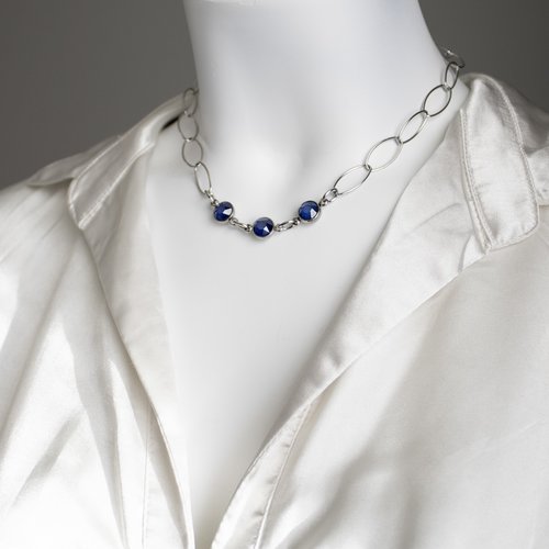 Collier "saphira" code : destock50 acier 316l et verre bleu 39 cm bijoux femme assembler mains (a373)