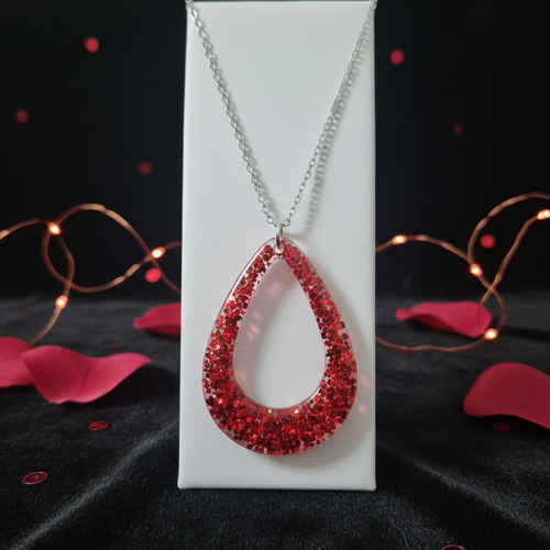 ​️ collier goutte scintillante – résine rouge & paillettes
