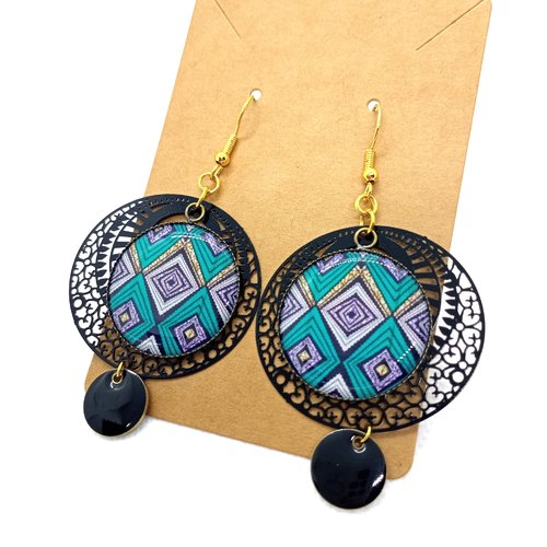 Boucles d'oreilles *wax mania* en laiton avec pendentifs recouverts de cabochons en résine