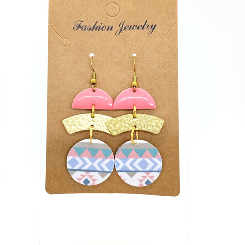 Destockage grandes boucles d'oreilles en laiton doré avec pendentifs recouverts de papier verni