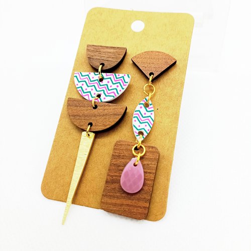 Boucles d'oreilles asymétriques *juliette* avec pendentifs en bois et en acrylique fait main