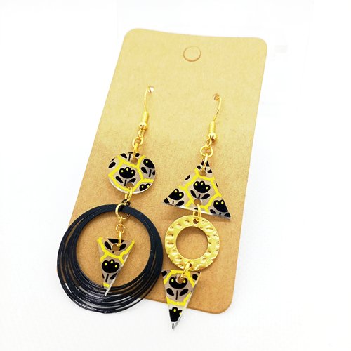 Boucles d'oreilles asymétriques *jessie* en acier inoxydable doré avec pendentifs fait main