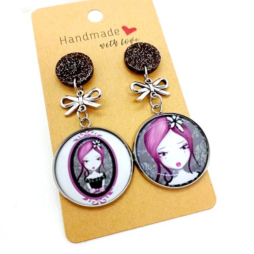 Boucles d'oreilles avec cabochons en résine