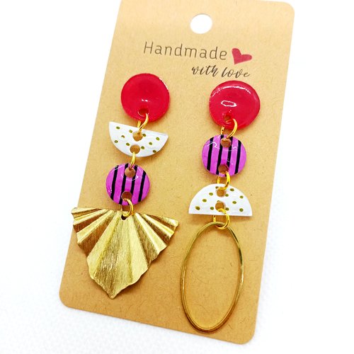 Boucles d'oreilles asymétriques