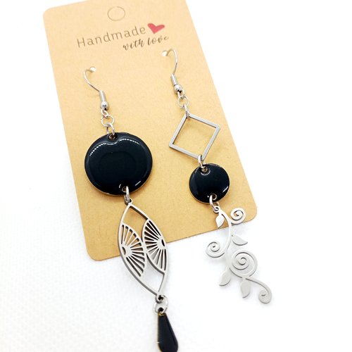 Boucles d'oreilles asymétriques en acier inoxydable