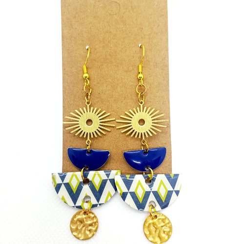 Boucles d'oreilles en papier résiné