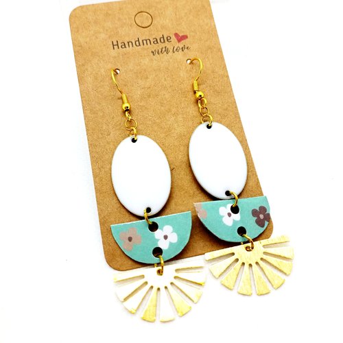 Boucles d'oreilles en papier verni