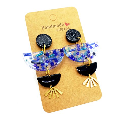 Boucles d'oreilles en résine