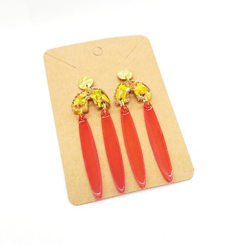 Boucles d'oreilles en résine