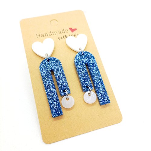 Boucles d'oreilles en résine