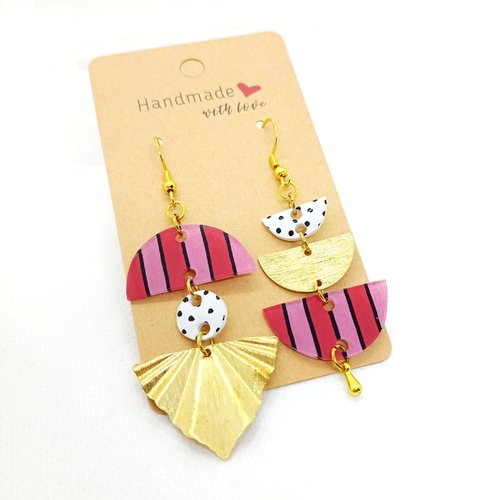 Boucles d'oreilles asymétriques
