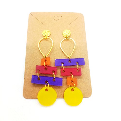 Boucles d'oreilles asymétriques